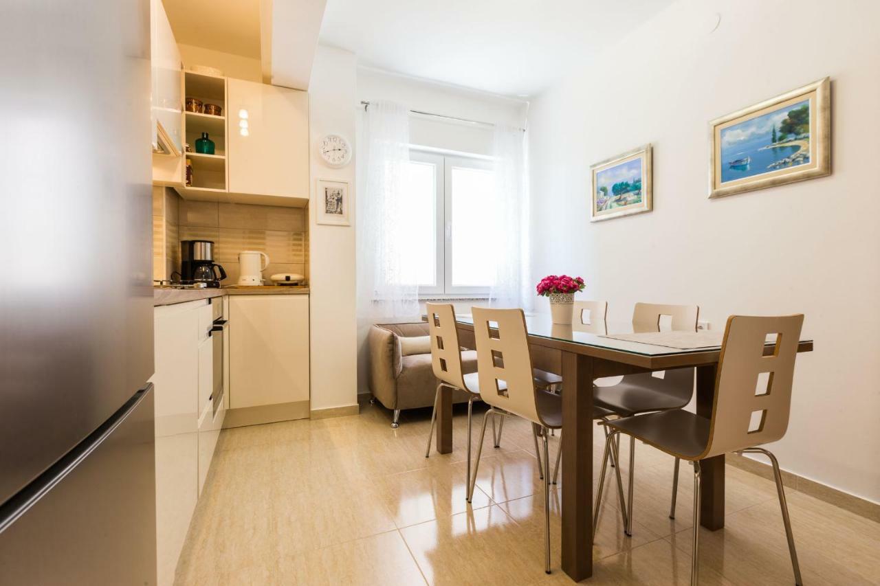 Stine Apartment Zadar Extérieur photo