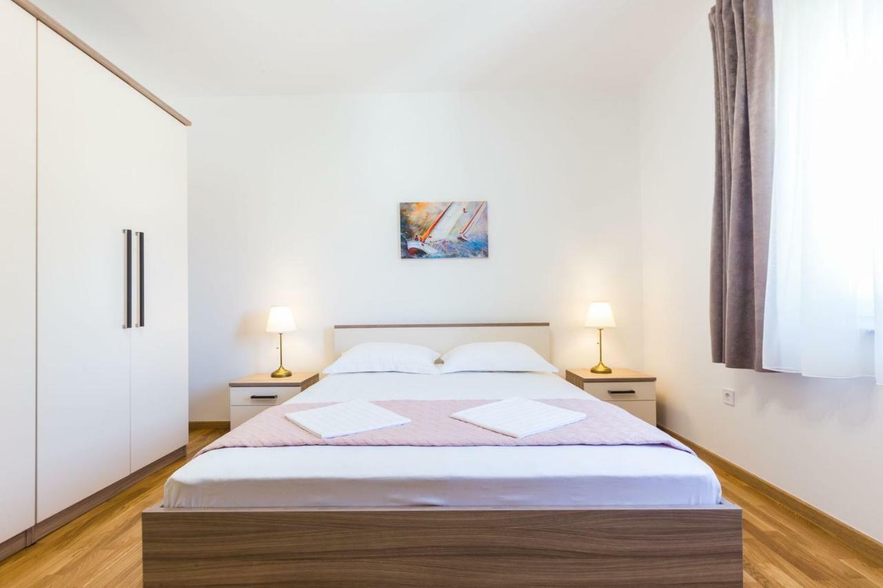 Stine Apartment Zadar Extérieur photo