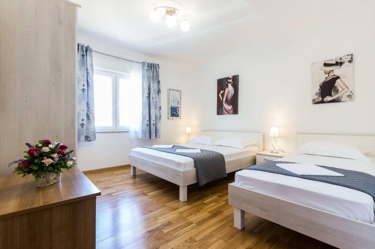 Stine Apartment Zadar Extérieur photo